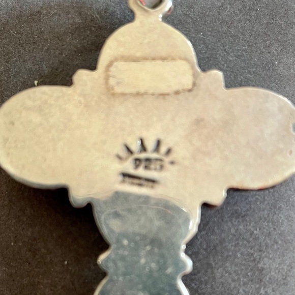 STONE CROSS NECKLACE - Picture 12 of 15